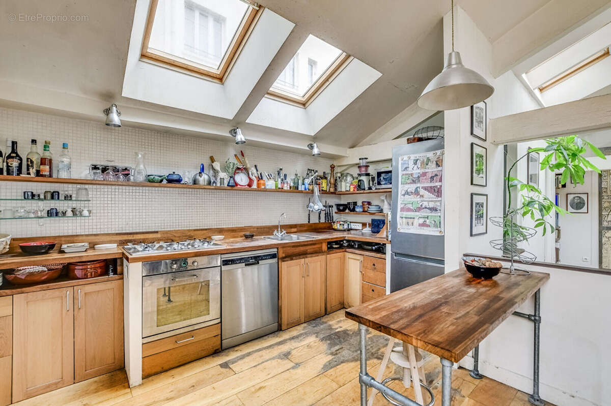 Appartement à PARIS-19E