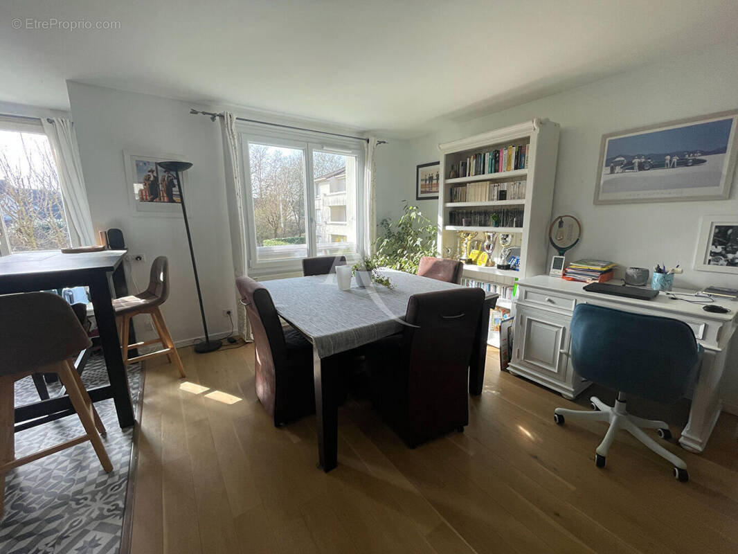 Appartement à GIF-SUR-YVETTE
