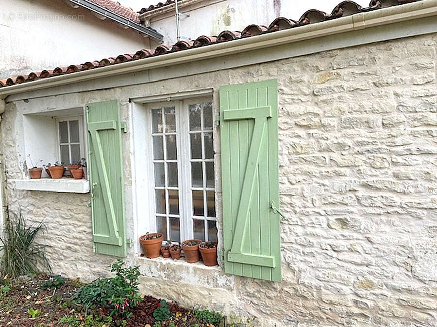 Maison de charme rénovée 162 m2, 4 chambres, grand jardin - photo 13
