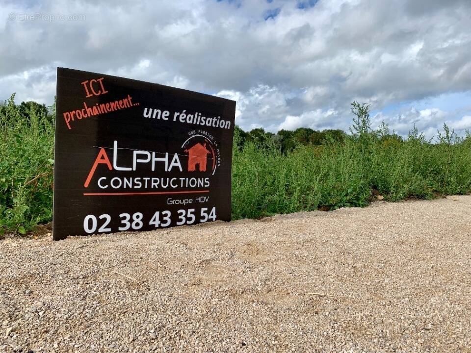 Terrain à ORLEANS