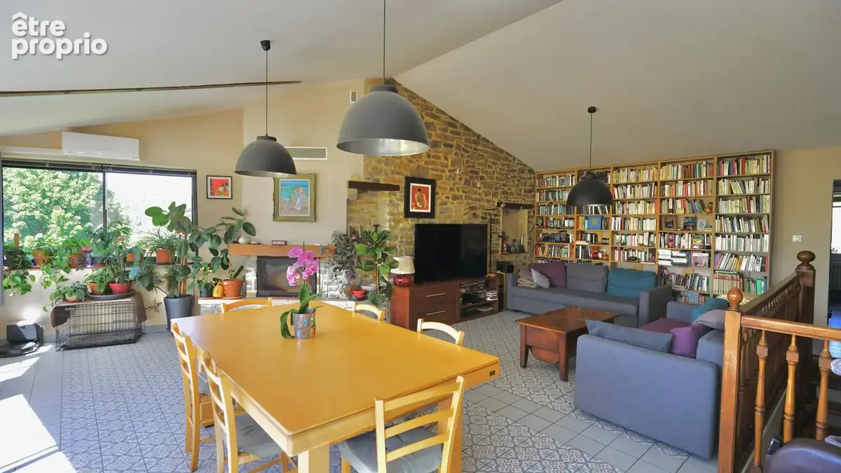 Maison 6 pièces 153 m² à vendre à Saint-Julien-Les-Rosiers (30340) - photo 3