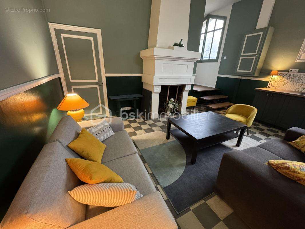 Maison de village de 140 m2 et 5 pièces sur terrain clos - photo 7