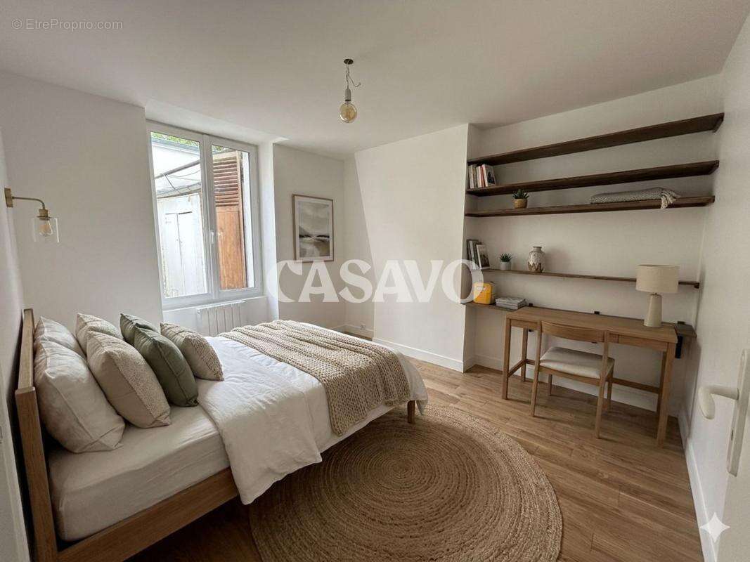 Appartement à PARIS-20E