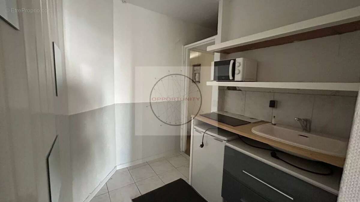 Appartement à PARIS-20E