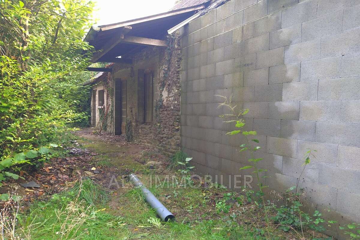 Maison 53 m² à Loupfougeres  - photo 9