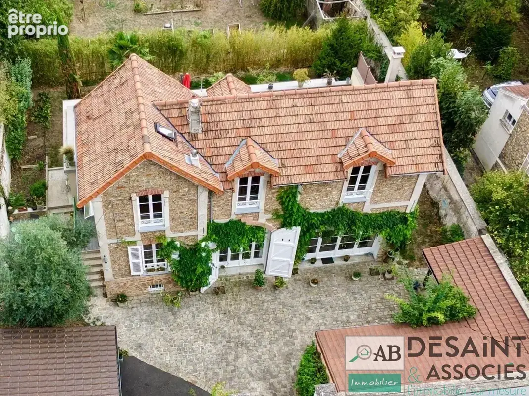 Photo Maison à Lagny-Sur-Marne au prix de 1 040 000€