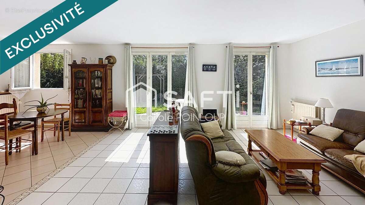 Photo 2 - Maison à OZOIR-LA-FERRIERE