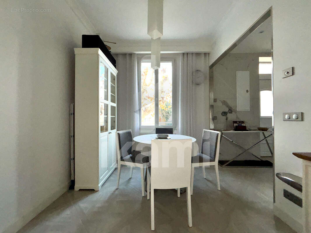 Appartement à SAINT-FONS