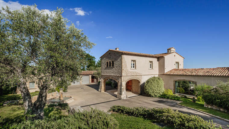 Prestigieuse Propriété à Chateauneuf de Grasse - photo 2