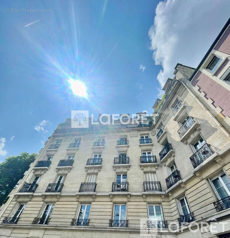 Appartement à PARIS-18E