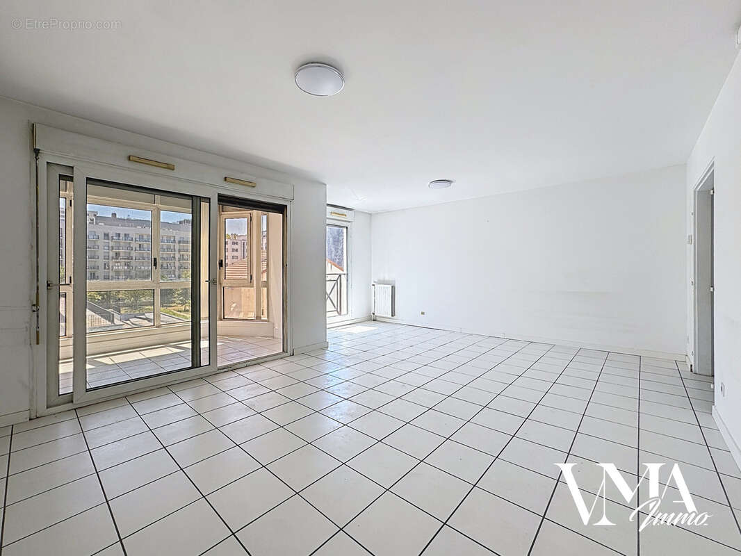 Appartement T4 de 87m2 / Lyon 02 - photo 2