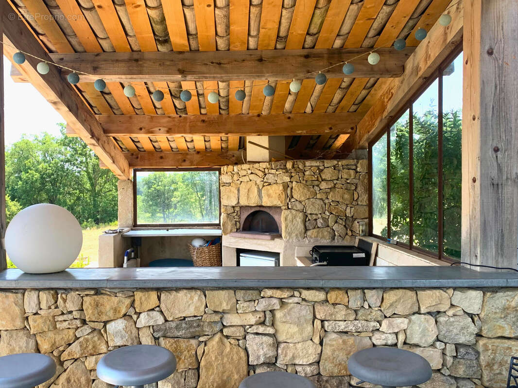 Maison à FORCALQUIER