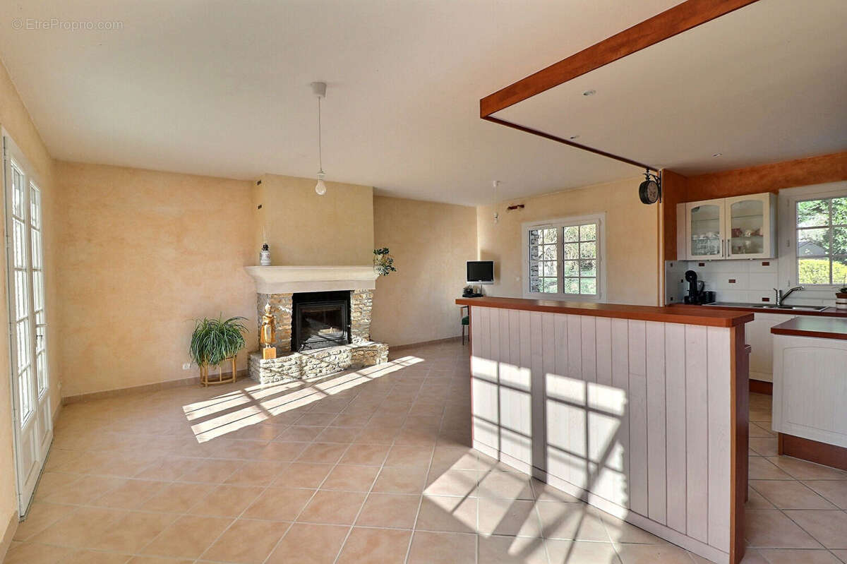 Maison à MONTFORT-L'AMAURY