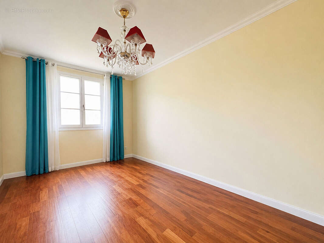 Maison de ville 88m² à combs-la-ville - photo 6