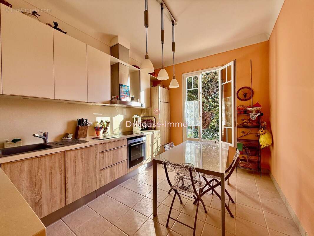 Appartement à CAGNES-SUR-MER