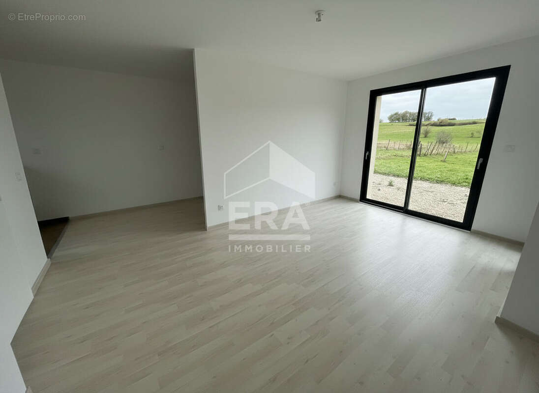 Maison à L'HOPITAL-DU-GROSBOIS