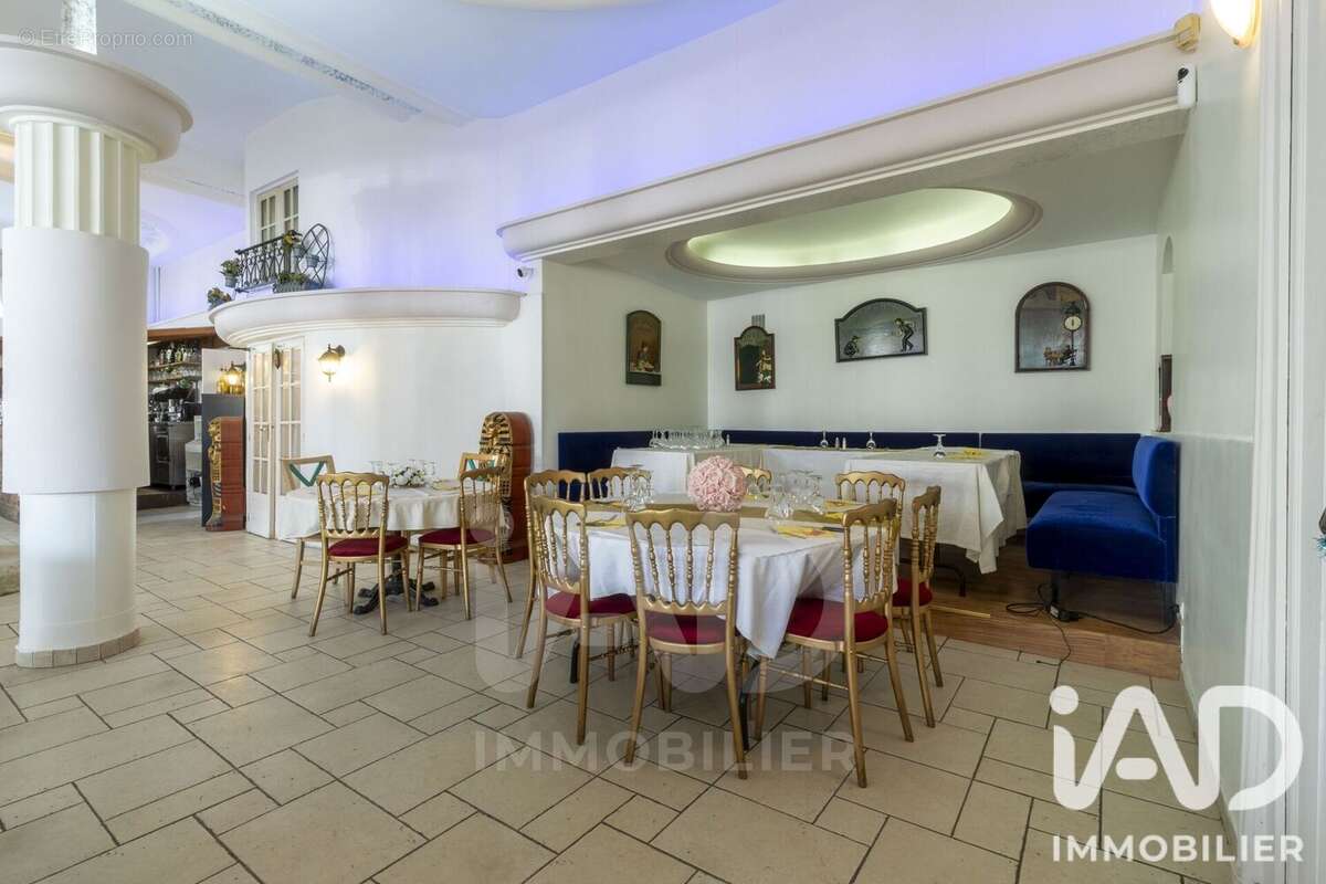 Commerce 328 m² à Montmorency  - photo 2
