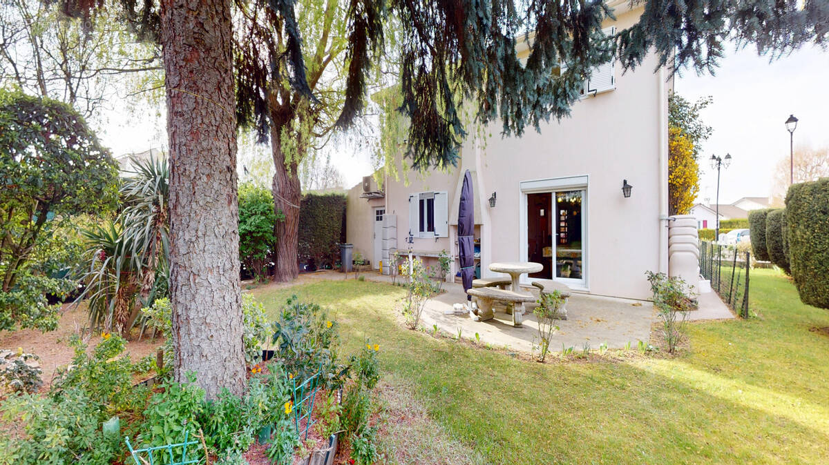 Maison à LE PLESSIS-PATE