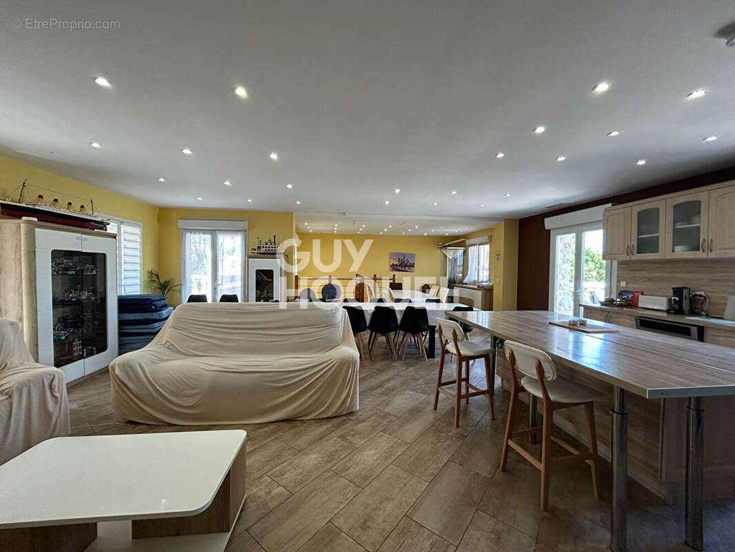 Maison à CUXAC-D'AUDE