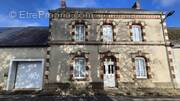 Maison à MEZERAY