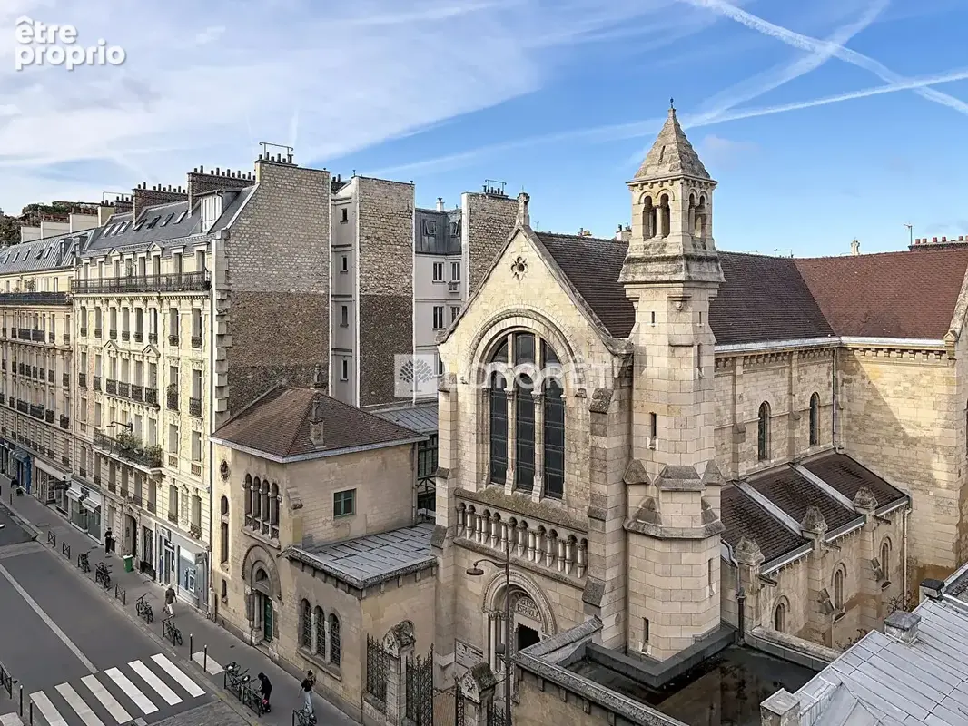 Appartement à PARIS-16E