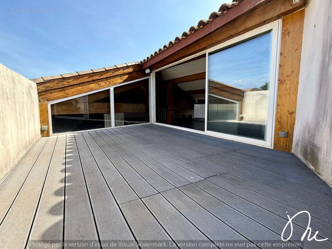 Maison à JUNAS