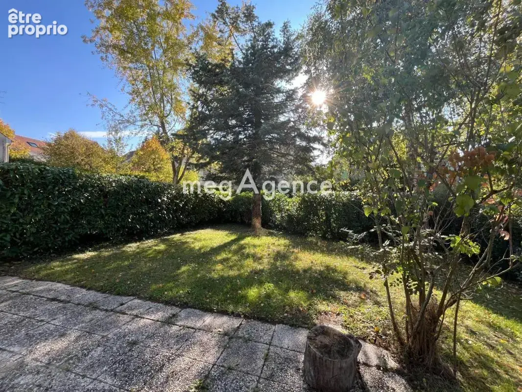 Maison familiale 182 m² – 5 chambres, jardin et garage – Centre village Saint-Nom-la-Bretèche (78860) - photo 18