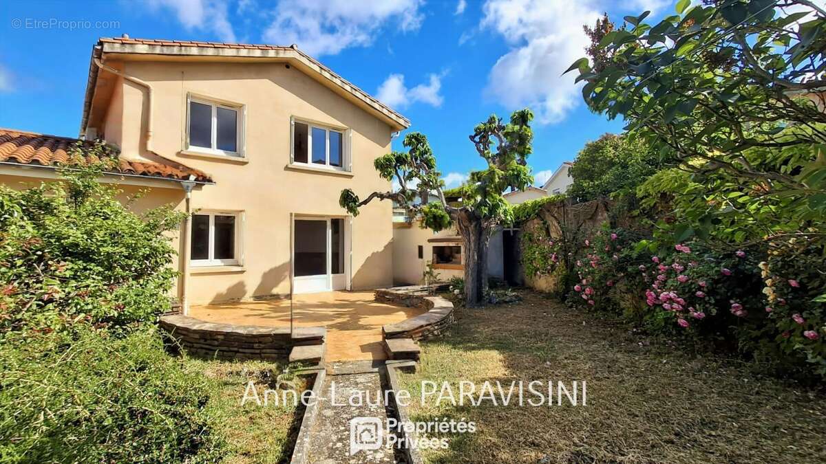 Pennautier Maison 4 chambres, garages et jardin - photo 2