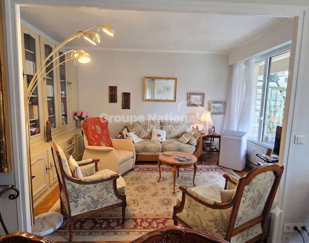 Appartement à VERSAILLES