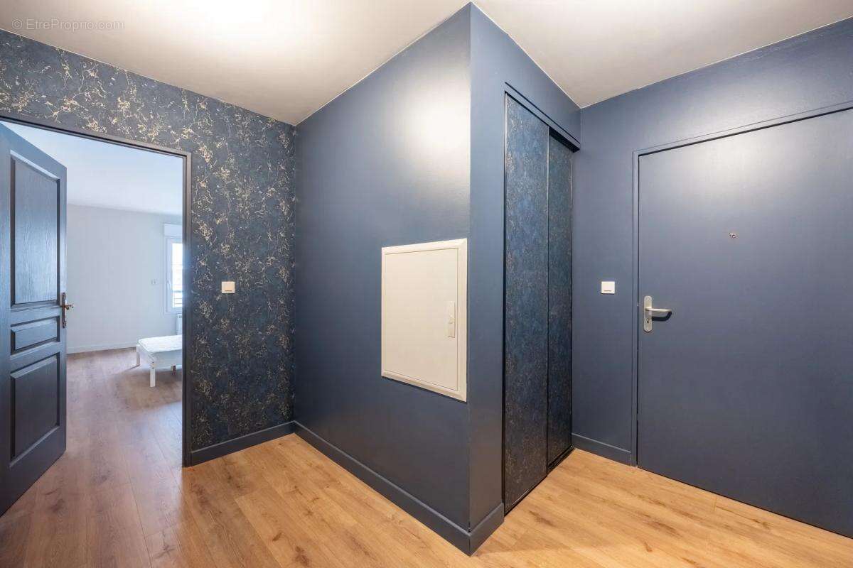 Appartement à PERSAN