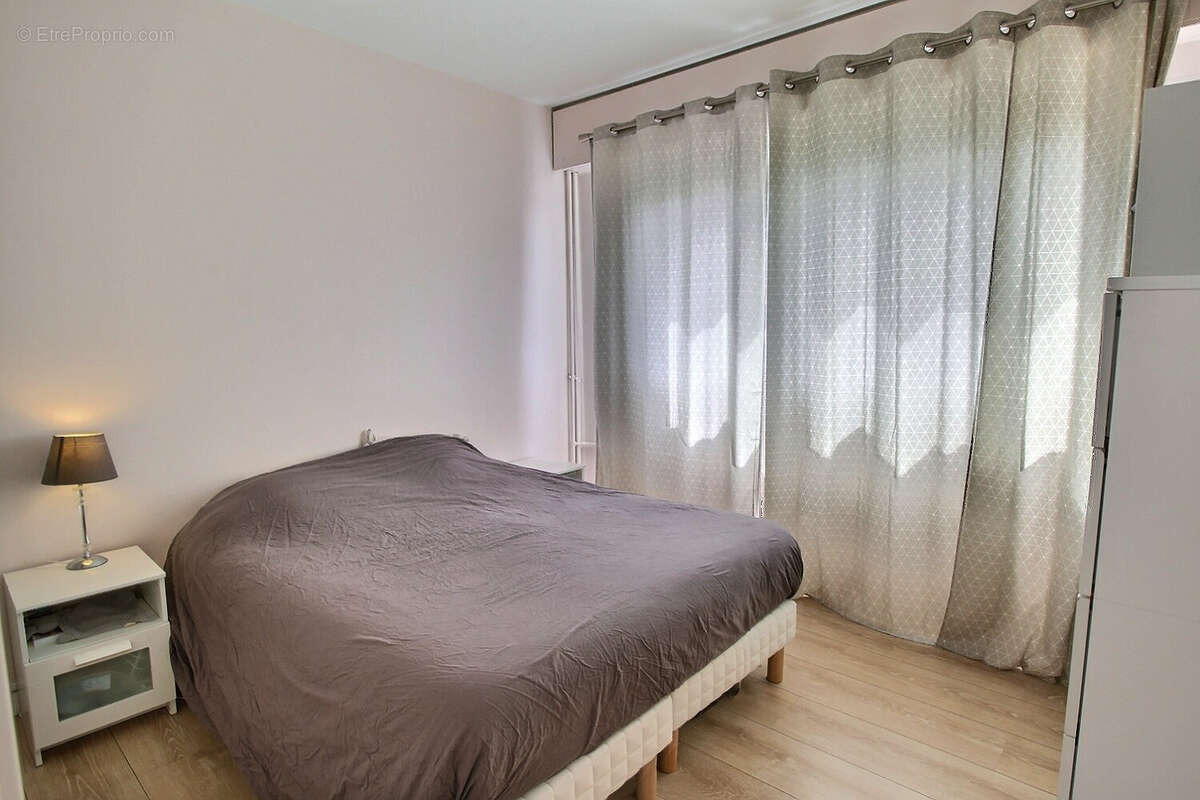 Appartement à GARCHES