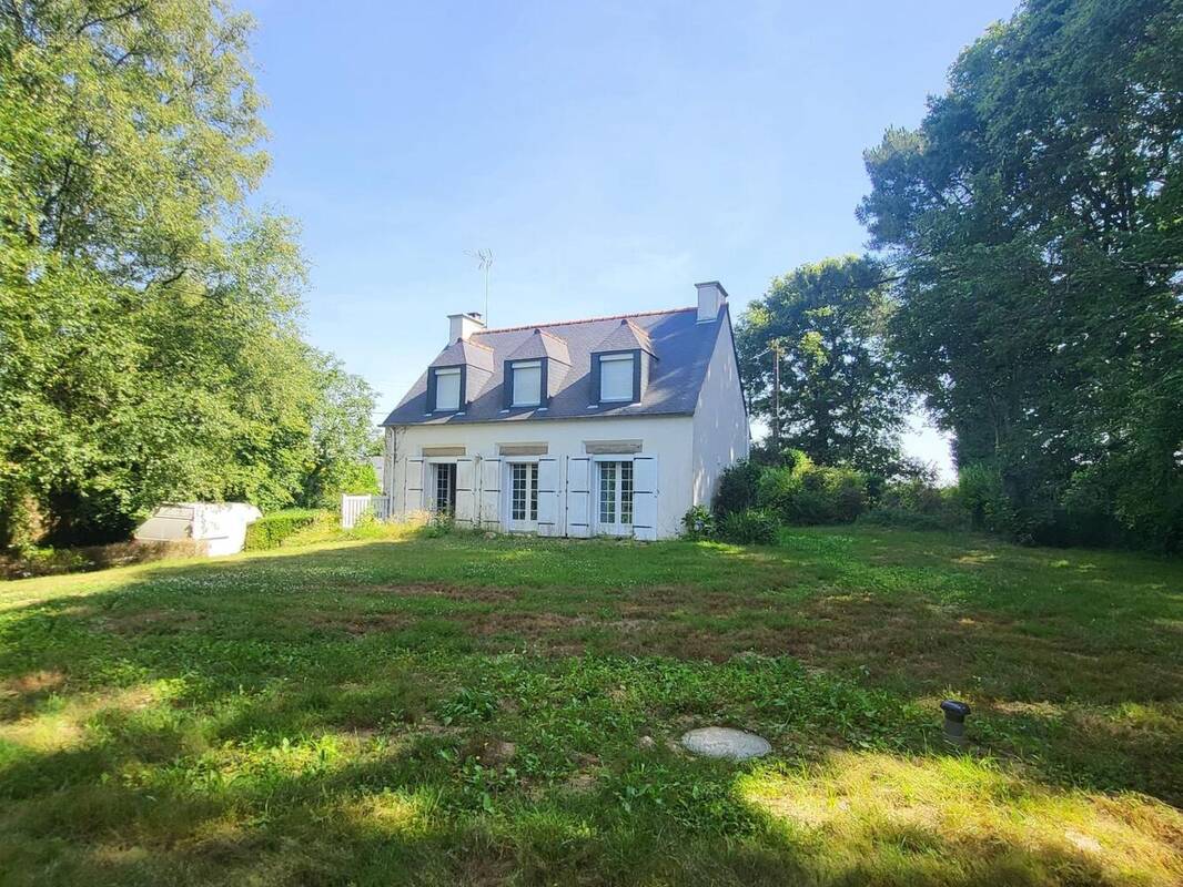 Photo 1 - Maison à PLEUGRIFFET