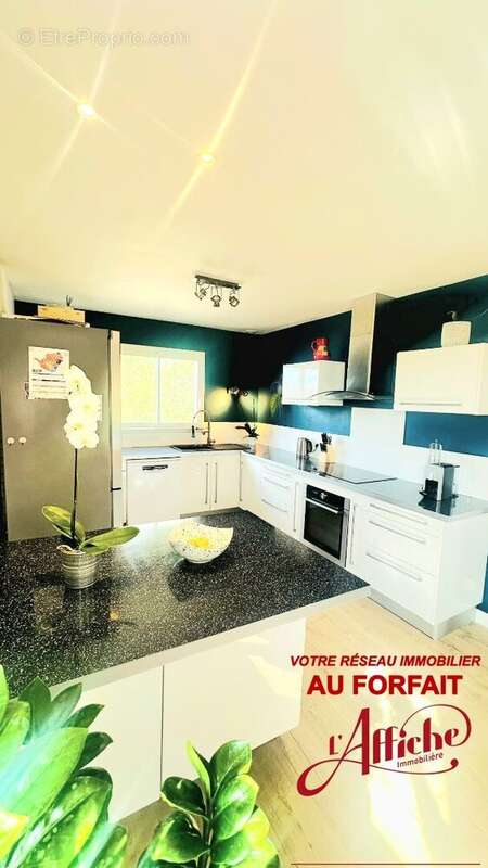 Maison à BRUGUIERES