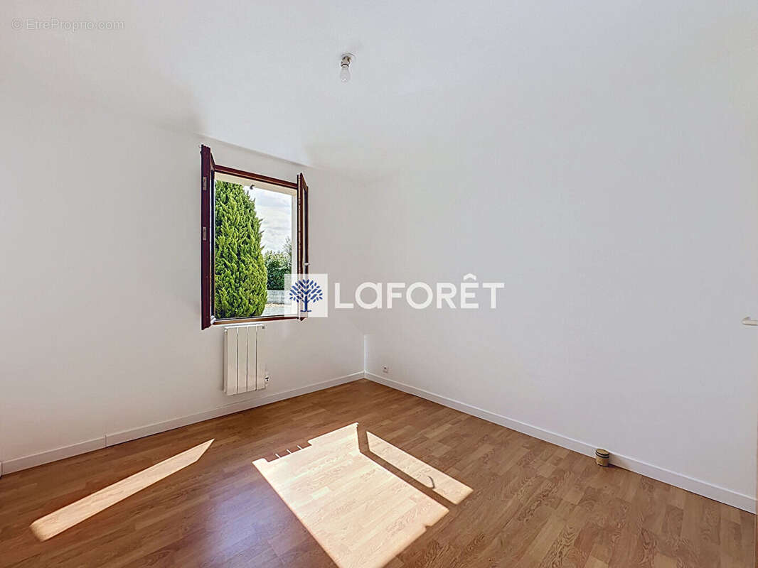 Maison Argentonnay - photo 8