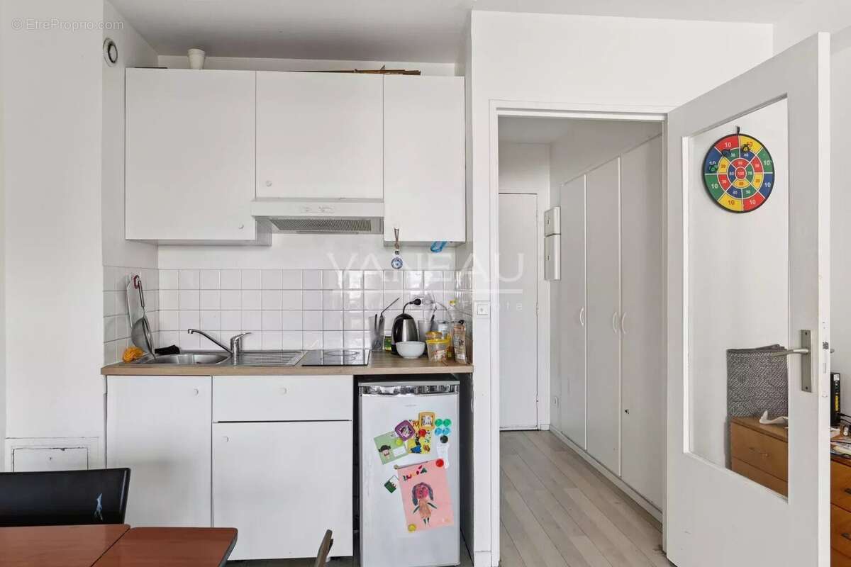 Appartement à PARIS-19E