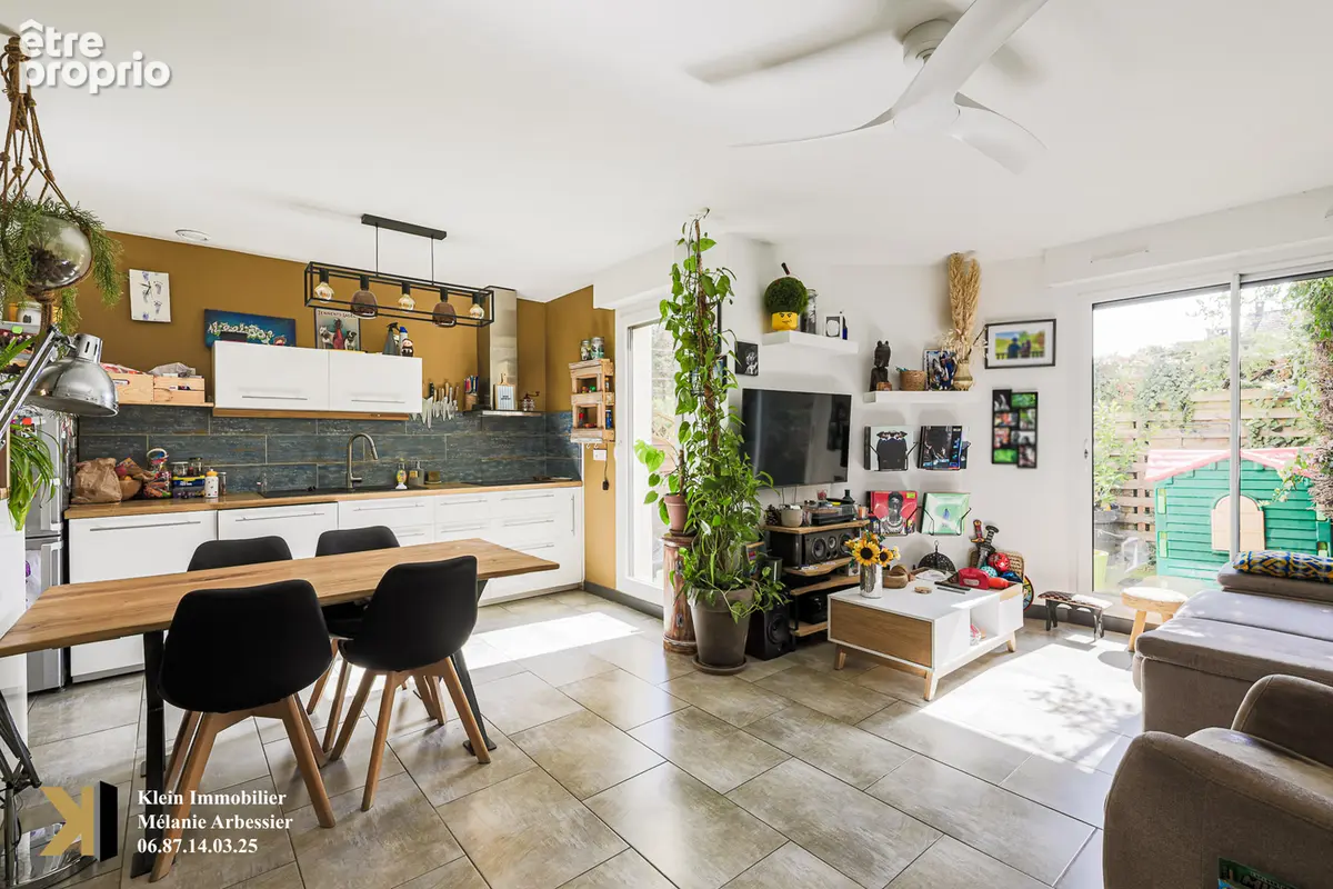 Grenoble Aigle/ Libération - T3 Duplex en rez de jardin de 62.23 m2 - photo 5