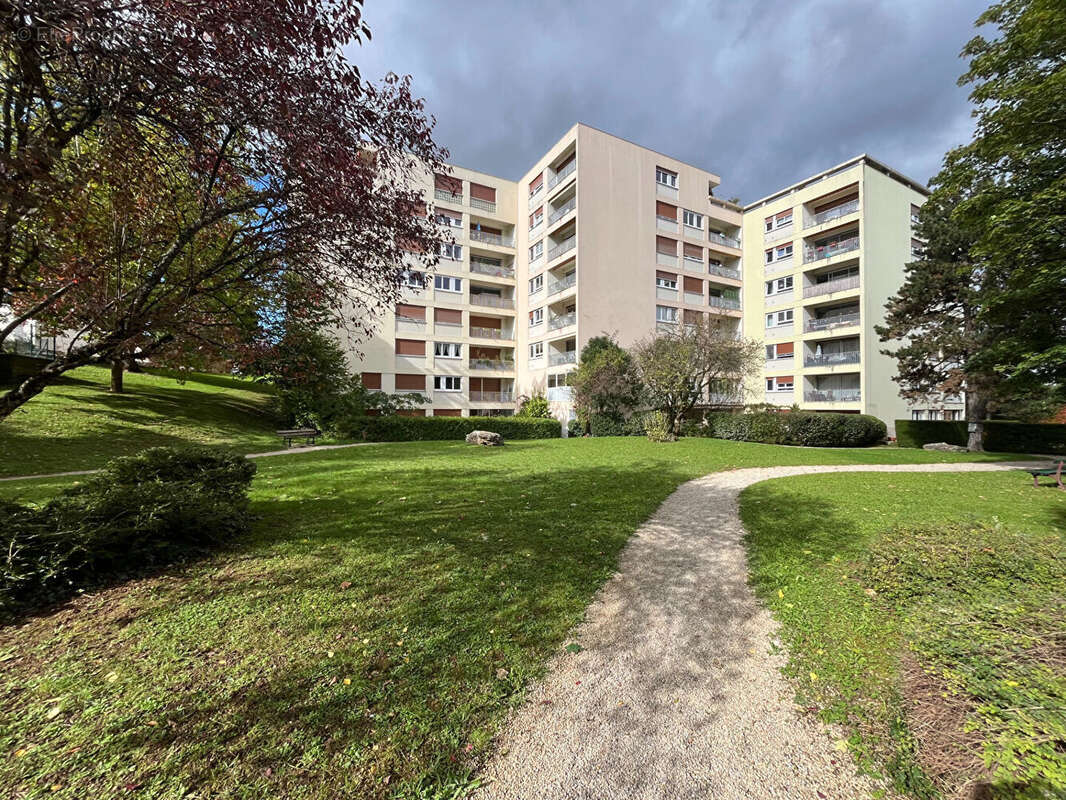 Appartement à TALANT