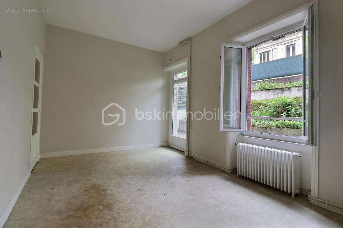 maison  de ville 165m² 63300 Thiers - photo 13