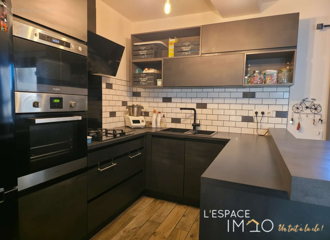 Appartement à MAUBEC