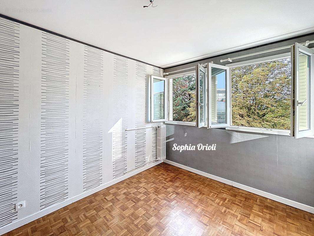 Appartement à CHEVILLY-LARUE