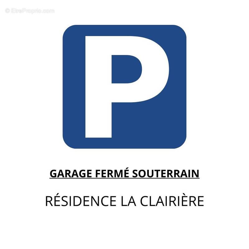Parking à MARSEILLE-9E