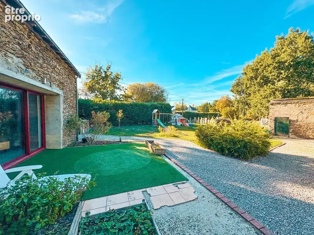 Maison rénovée 4 chambres - Granchamp des fontaines - photo 2