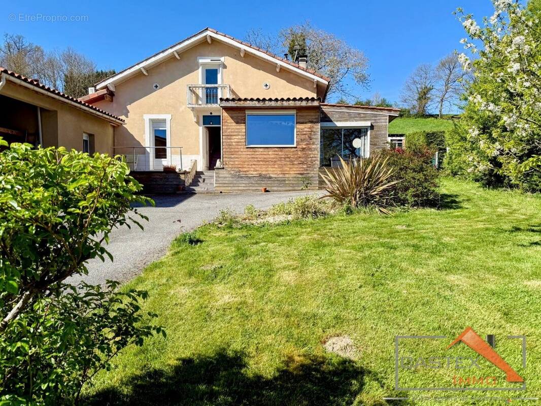 Maison à SALIES-DU-SALAT