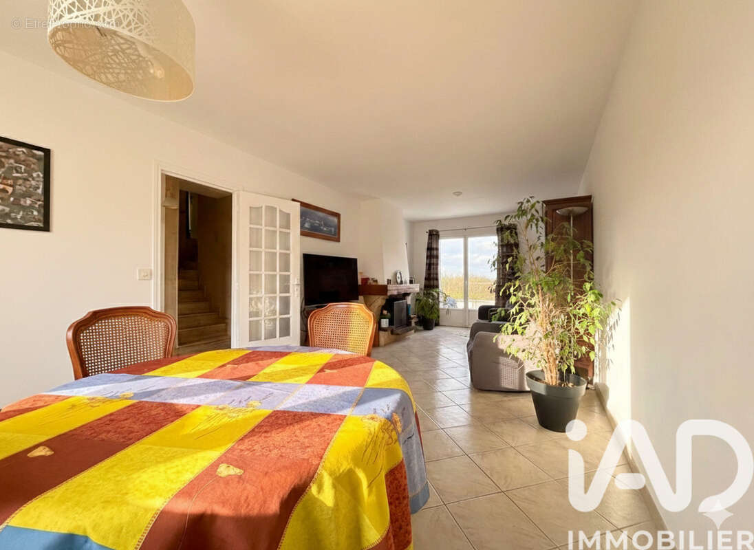 Photo 4 - Maison à VILLIERS-SUR-ORGE