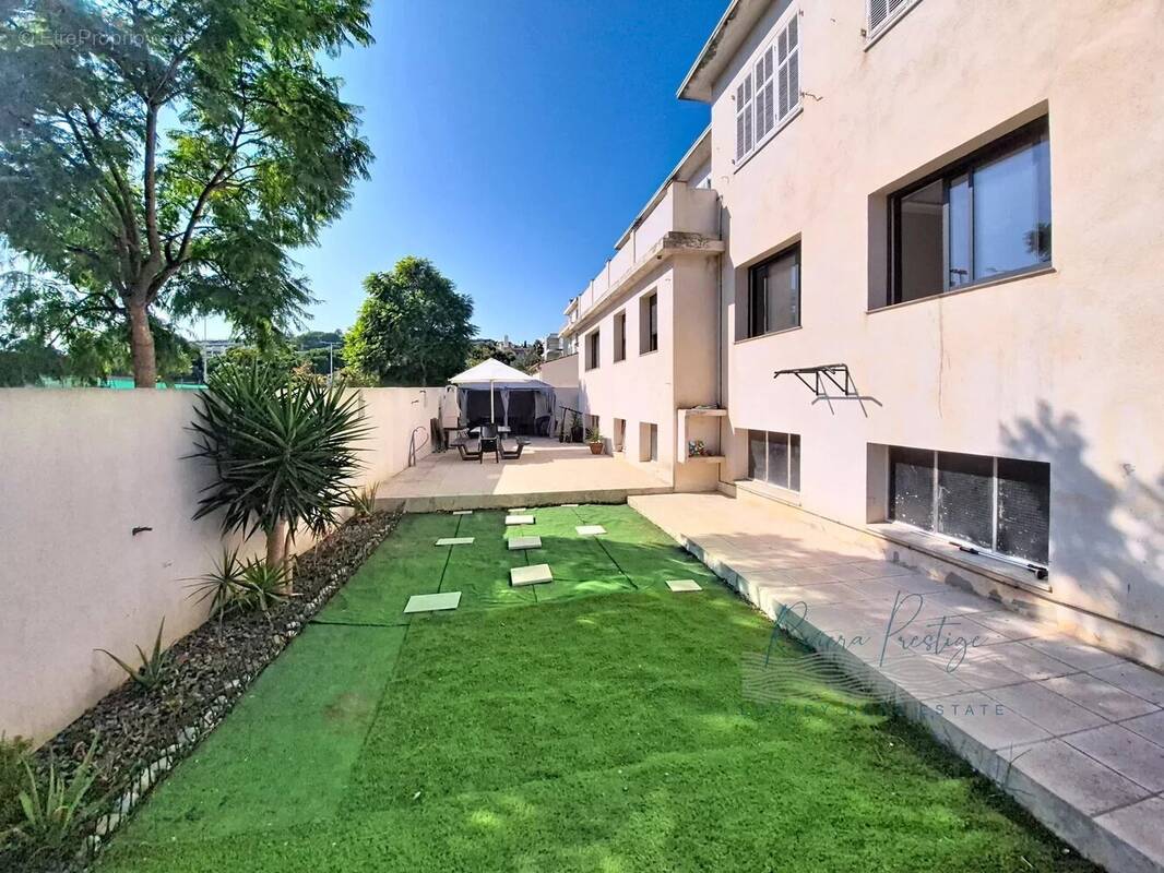 Maison à ANTIBES