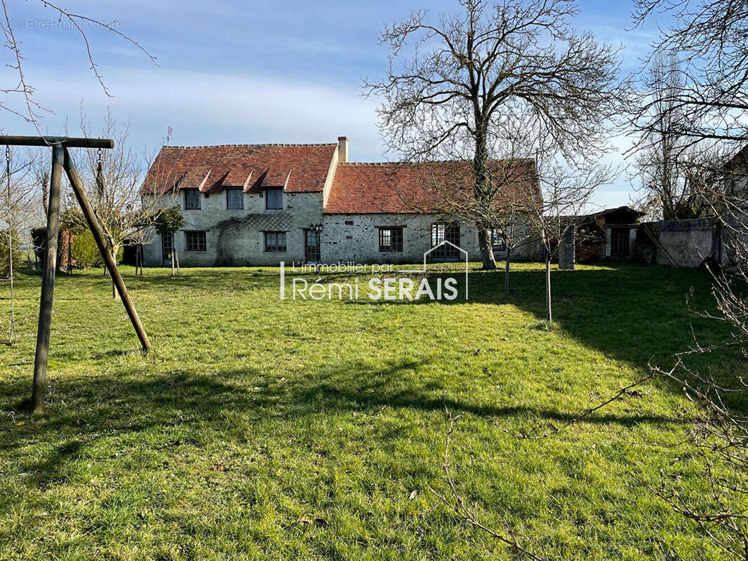 Maison à TOURNAI-SUR-DIVE