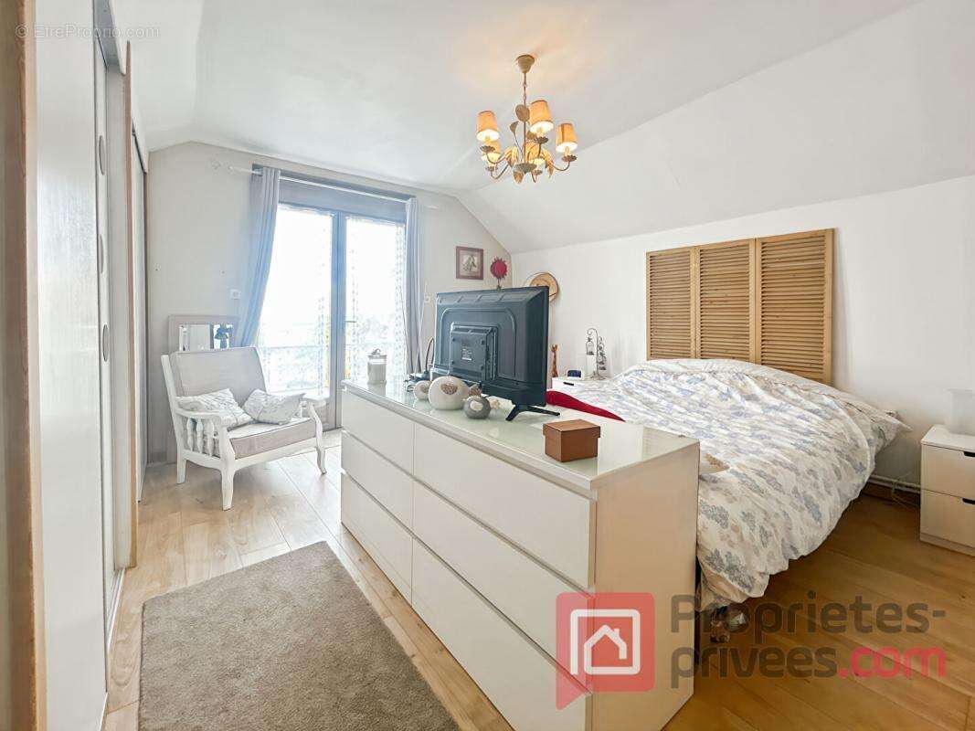 Maison à MONTIGNY-EN-GOHELLE