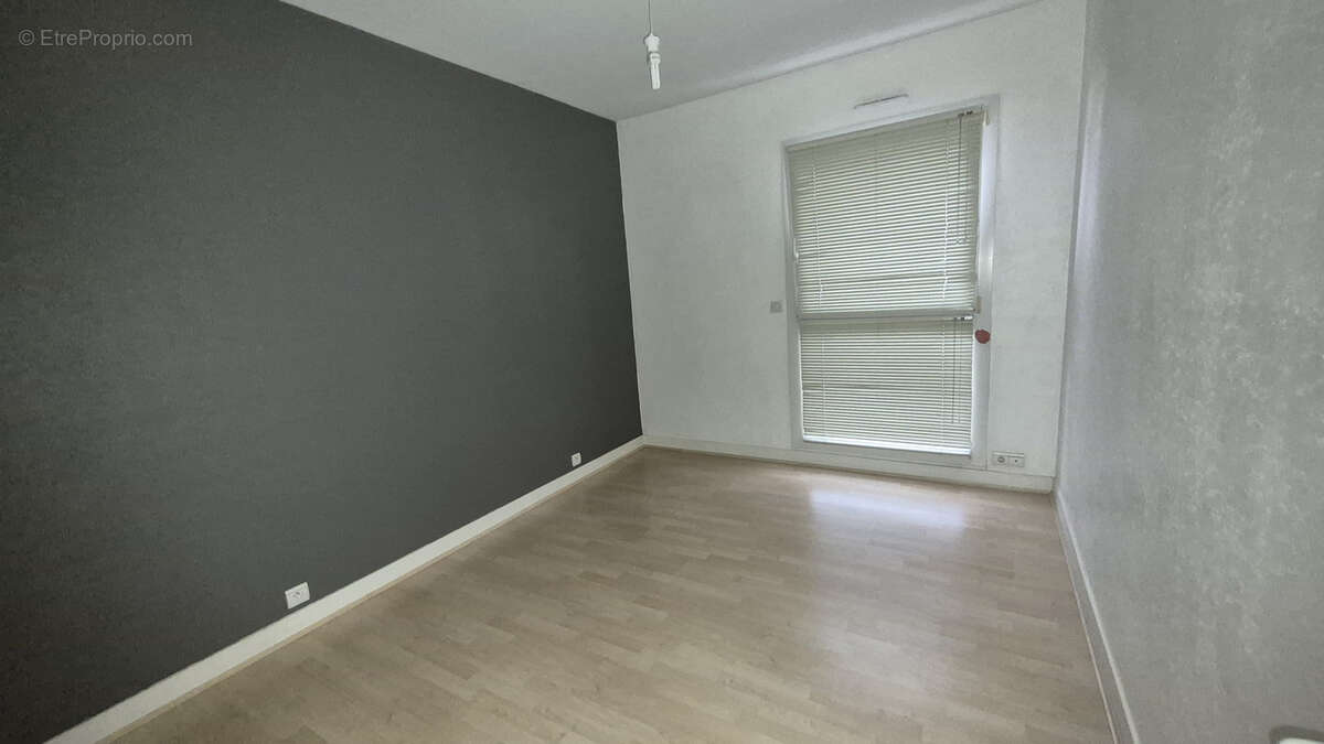 Maison de plain-pied avec piscine, climatisation et prestations de qualité à Limoges - photo 17