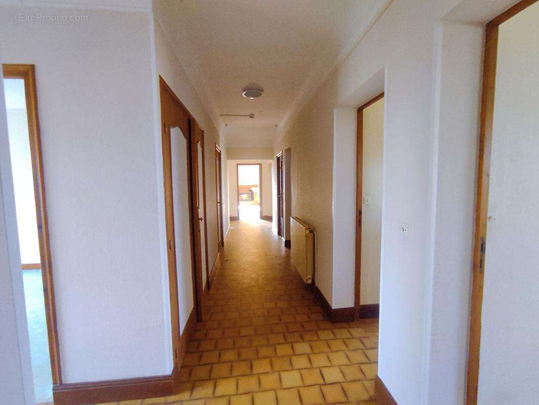 Maison à CHATELLERAULT