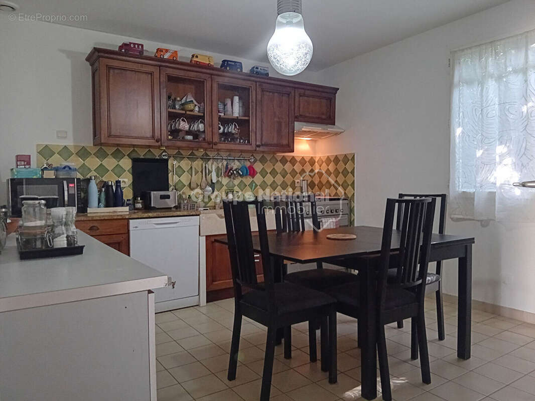 Maison à SAINT-ETIENNE-DU-GRES